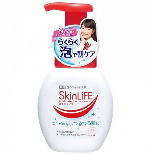 Средство для умывания пенящееся с антибактериальным эффектом Gyunyu Sekken Kyoshin SkinLife